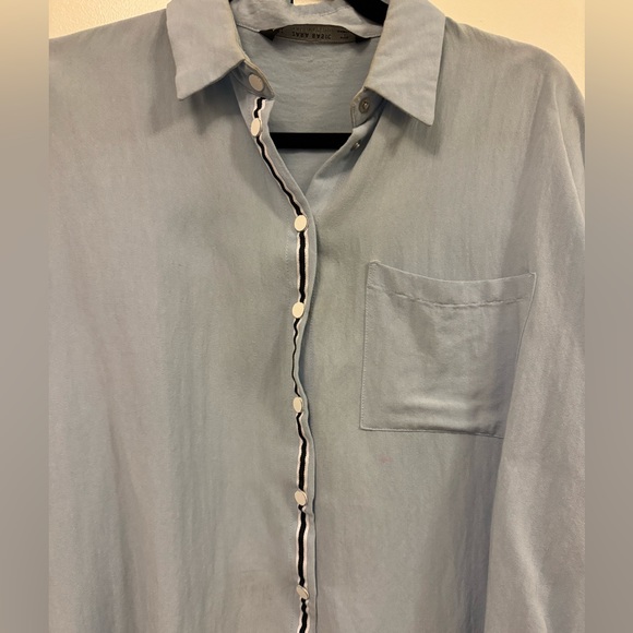 Zara button down blouse - Picture 9 of 9